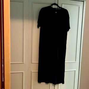 Old navy size laege tshirt dress black and bluish grey. Vintage mid panther